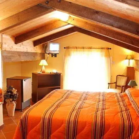 Hotel Ontani 3*